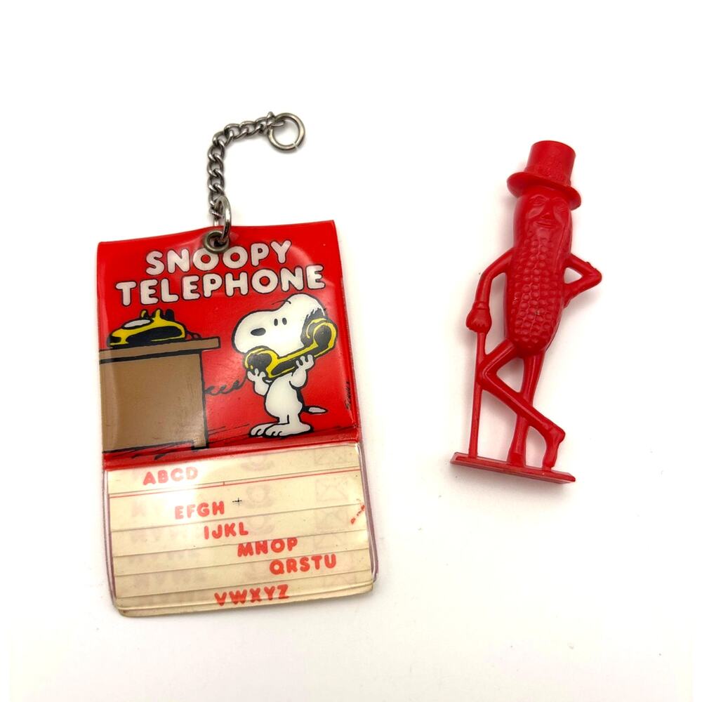Vintage 1950s Planters Mr. Peanut Whistle/Vintage Snoopy Keychain Phonebook 80s